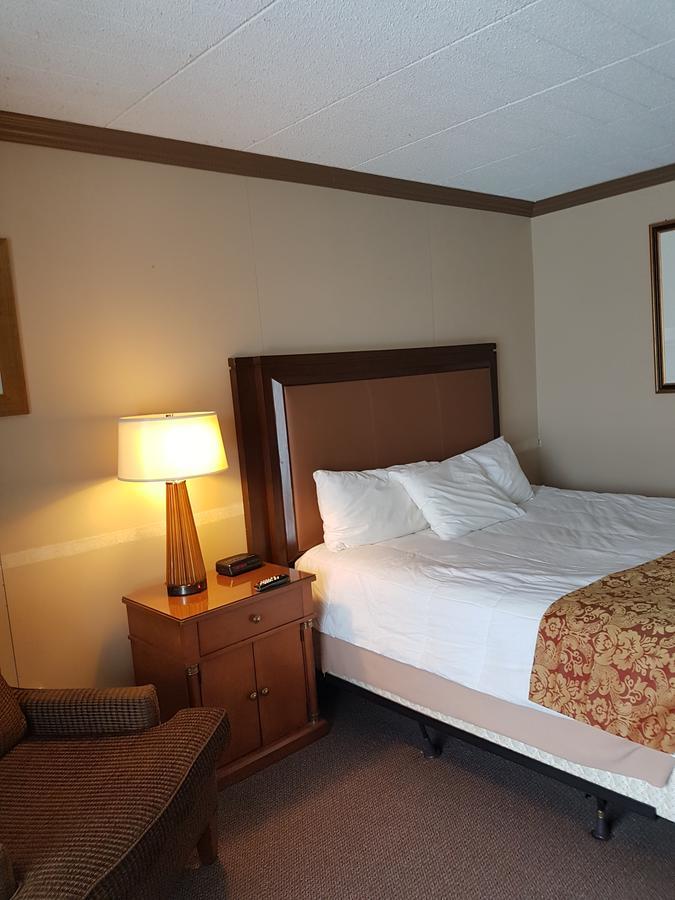 Owen Sound Inn מראה חיצוני תמונה
